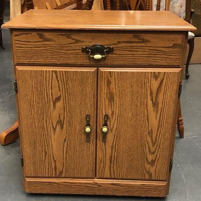 #292 Rolling Microwave Stand/Cabinet 