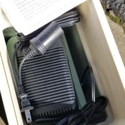 LOT #110: VECTOR Travel Cooler