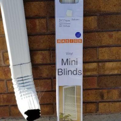 LOT #112: Brand New 29" Mini Blinds 