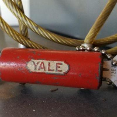 LOT #120: Vintage Red YALE Bicycle Security Cable Lock w/ Key