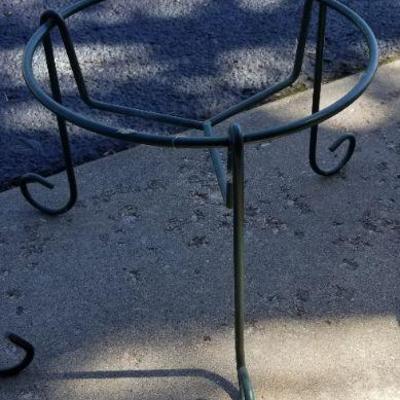 LOT #136: (2) Garden Pot Metal Decorative Plant Stands