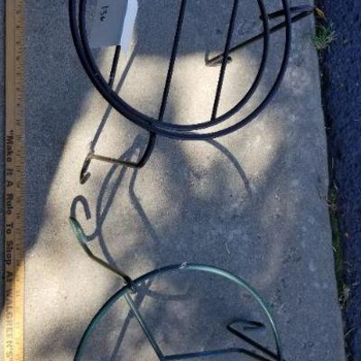 LOT #136: (2) Garden Pot Metal Decorative Plant Stands