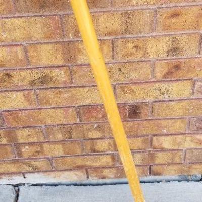LOT #152: Garden Rake and Edge Tool