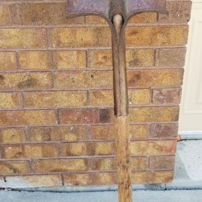 LOT #161: Vintage Steel CHAMPION Work or Garden Shovel