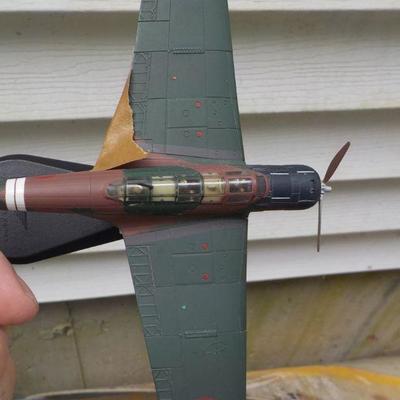 WW 2 bomber Model with pilots, made of metal ". 