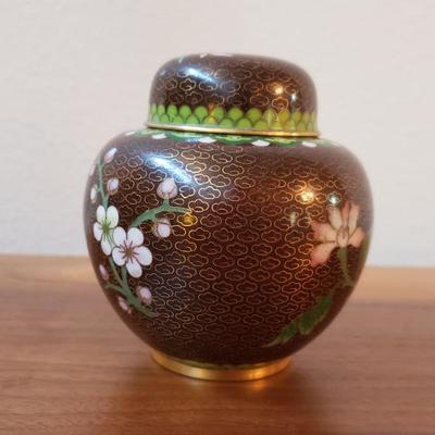 Lot 183: Vintage Cloisonne Ginger Jar 