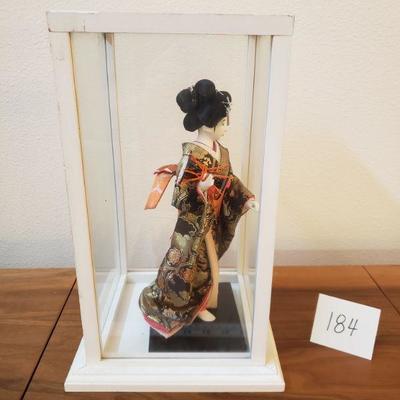 Lot 184: Vintage Geisha Doll in a Case