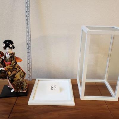 Lot 184: Vintage Geisha Doll in a Case