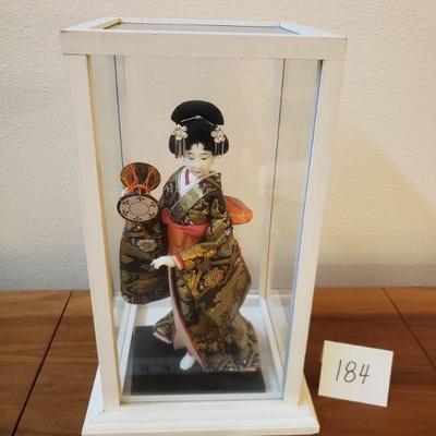 Lot 184: Vintage Geisha Doll in a Case