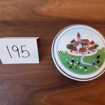 Lot 195: Villeroy & Boch Trinket Box