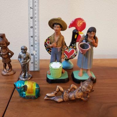 Lot 204: Ceramic, Metal Enamel and Richter Pewter Figurines Lot