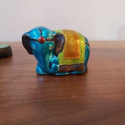 Lot 204: Ceramic, Metal Enamel and Richter Pewter Figurines Lot