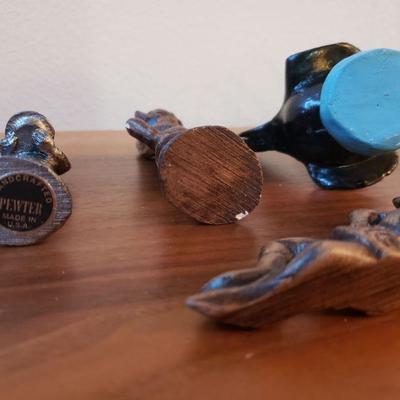 Lot 204: Ceramic, Metal Enamel and Richter Pewter Figurines Lot