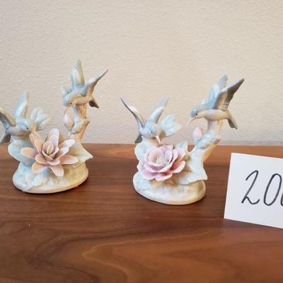 Lot 206: (2) Hummingbird Figurines - Royal Carlton 