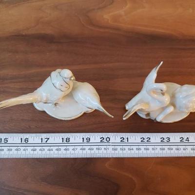 Lot 207: (2) Limbach? Porcelain Bird Figurines