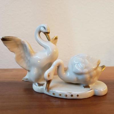 Lot 207: (2) Limbach? Porcelain Bird Figurines