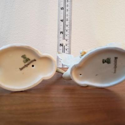 Lot 207: (2) Limbach? Porcelain Bird Figurines