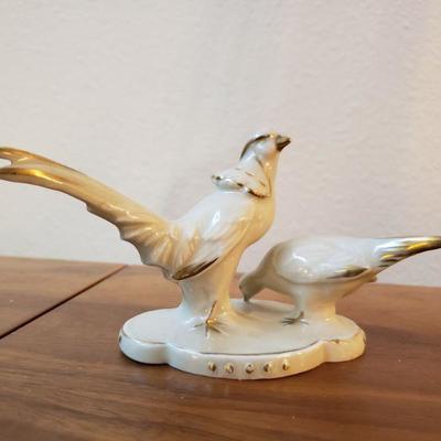 Lot 207: (2) Limbach? Porcelain Bird Figurines