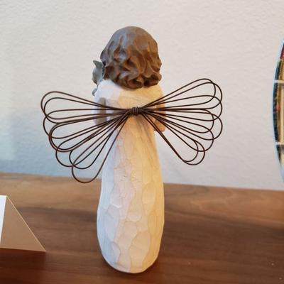 Lot 210: Willow Tree Angel & Knowles Plate