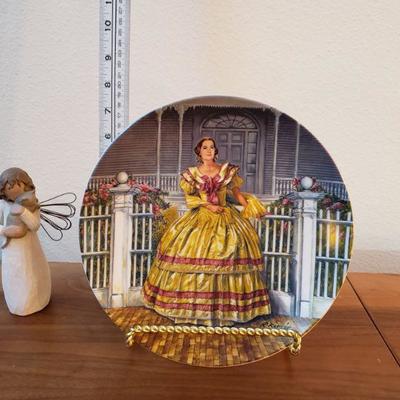 Lot 210: Willow Tree Angel & Knowles Plate