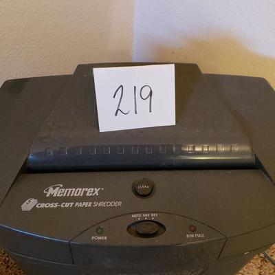 Lot 219: Working Memorex Paper Shredder 