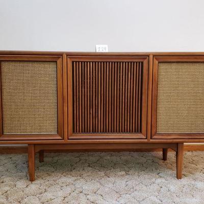 Lot 224: Mid Century Drexel Cabinet-Buffet (51.75" Ã— 17.75" Ã— 30.5")