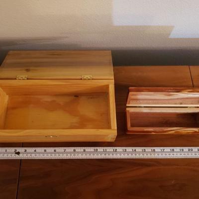Lot 245: (2) Wood Box Lot
