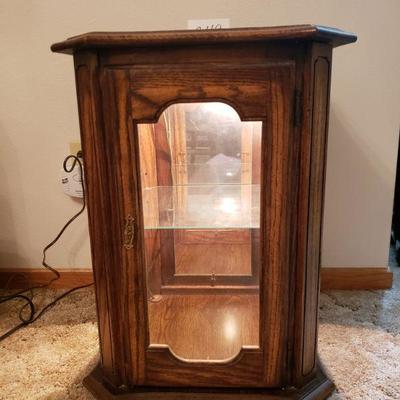 Lot 249: Vintage Small Glass Top Curio Table/Cabinet 