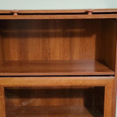 B34: Barrister Bookshelf, glass fronts (reproduction)