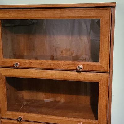 B34: Barrister Bookshelf, glass fronts (reproduction)