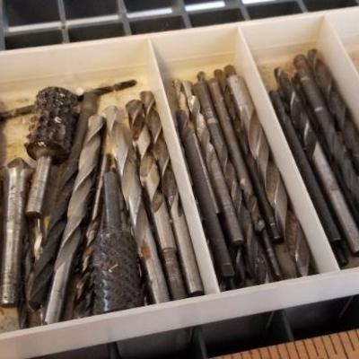 LOT #282: Large Tray of Drill Bits Assorted Size