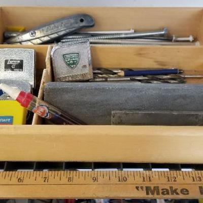 LOT #284: Tray of Measuring Tapes, Drill Bits, Large Bolt Screws and More