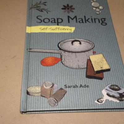 Soap Making Self-Sufficiency by Sarah Ade 