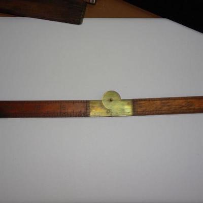 Vintage Lufkin Boxwood Folding Caliper Ruler No. 372R Warranted