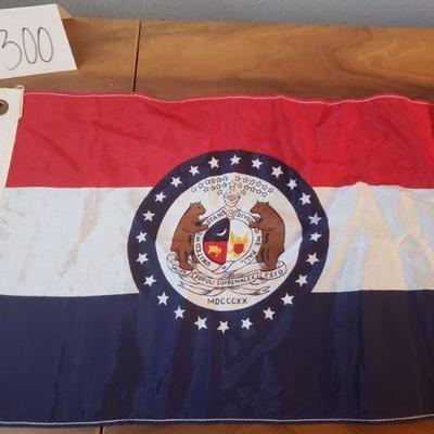 Lot 300: Vintage Flag lot