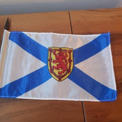 Lot 301: Silk Flag Lot