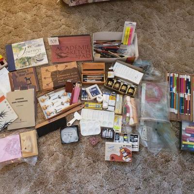 Lot 309: Large Lot of Art Supplies 