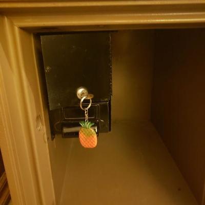 Lot 319: Vintage Combination Montgomery Ward Safe