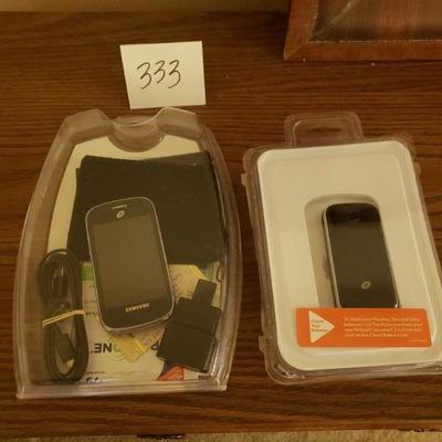Lot 333: Cellphone Lot