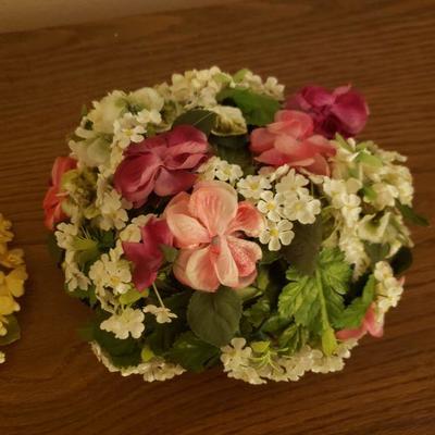 Lot 339: Vintage Floral Hat And Head/Hatband