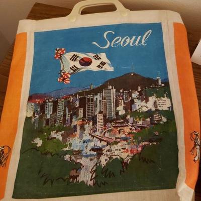 Lot 347: Vintage Travel Bag Lot