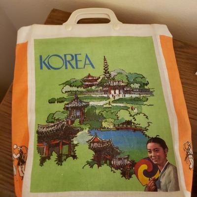 Lot 347: Vintage Travel Bag Lot