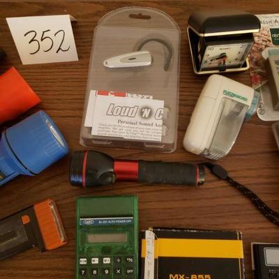 Lot 352: Miscellaneous lot