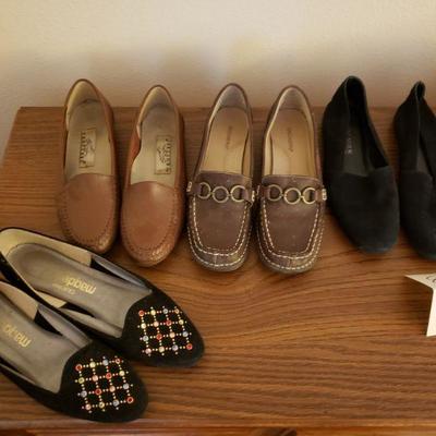 Lot 353: Vintage Shoe Lot Sizes 6, 6.5, 7