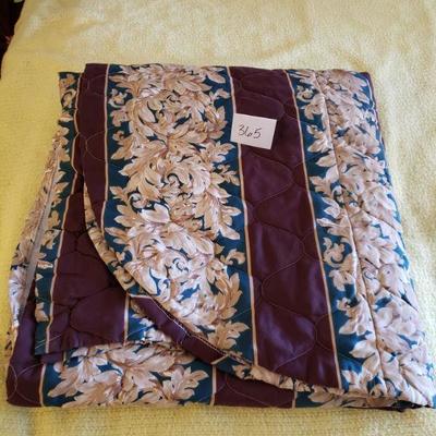 Lot 365: Mid Century Queen/Full Bedspread 
