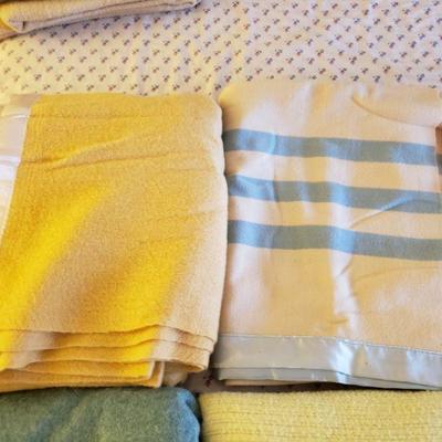 Lot 367: Vintage Wool Blankets 
