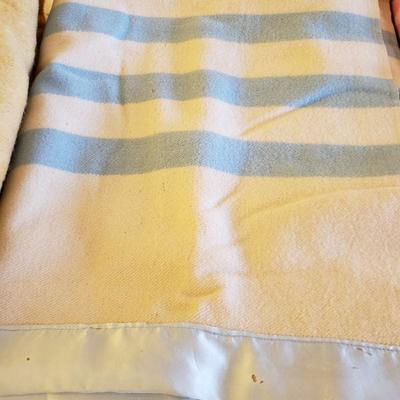 Lot 367: Vintage Wool Blankets 