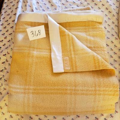 Lot 368: Vintage Pendleton Plaid Wool Blanket