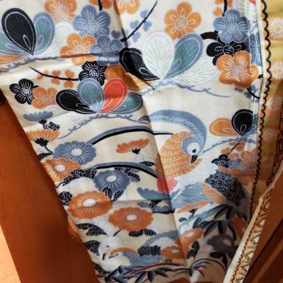 Lot 372: Vintage Japanese Kimono & Small Silk Piece 