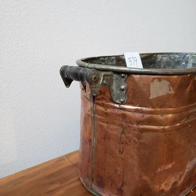 Lot 379: Antique Copper Tub